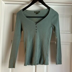 Eddie Bauer size small blue Henley style shirt
